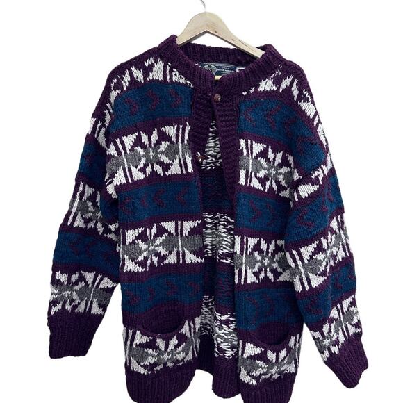 Vintage Other - Vintage 100% Wool Sweater Cardigan women's size  44x31 chunky Ecuador buttons
